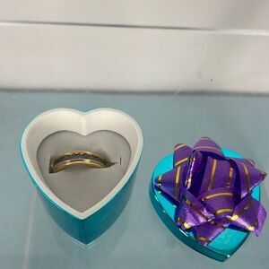 10Kt Tanzanite Band Ring